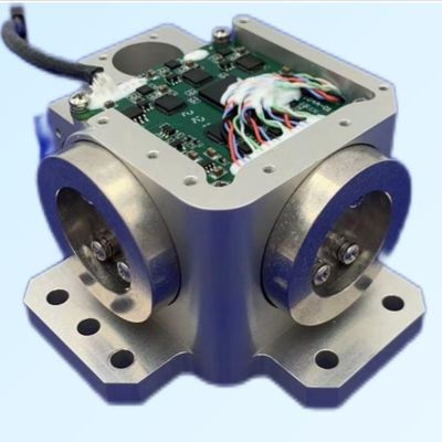 İyi bir fiyat. UAV için yüksek bant genişliği 3 Eksenli Kapalı Döngü Fiber Optik Giroskop çevrimiçi